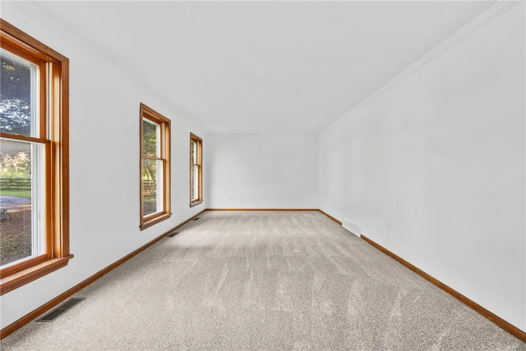 11 Old Brook Trail, Mendon, New York 14472, Mendon, New York 14472, 4 Bedrooms Bedrooms, 11 Rooms Rooms,4 BathroomsBathrooms,Residential,Closed,11 Old Brook Trail, Mendon, New York 14472,0,R1636847