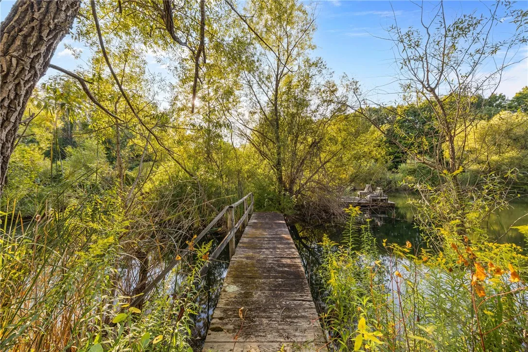 11 Old Brook Trail, Mendon, New York 14472, Mendon, New York 14472, 4 Bedrooms Bedrooms, 11 Rooms Rooms,4 BathroomsBathrooms,Residential,Closed,11 Old Brook Trail, Mendon, New York 14472,0,R1636847