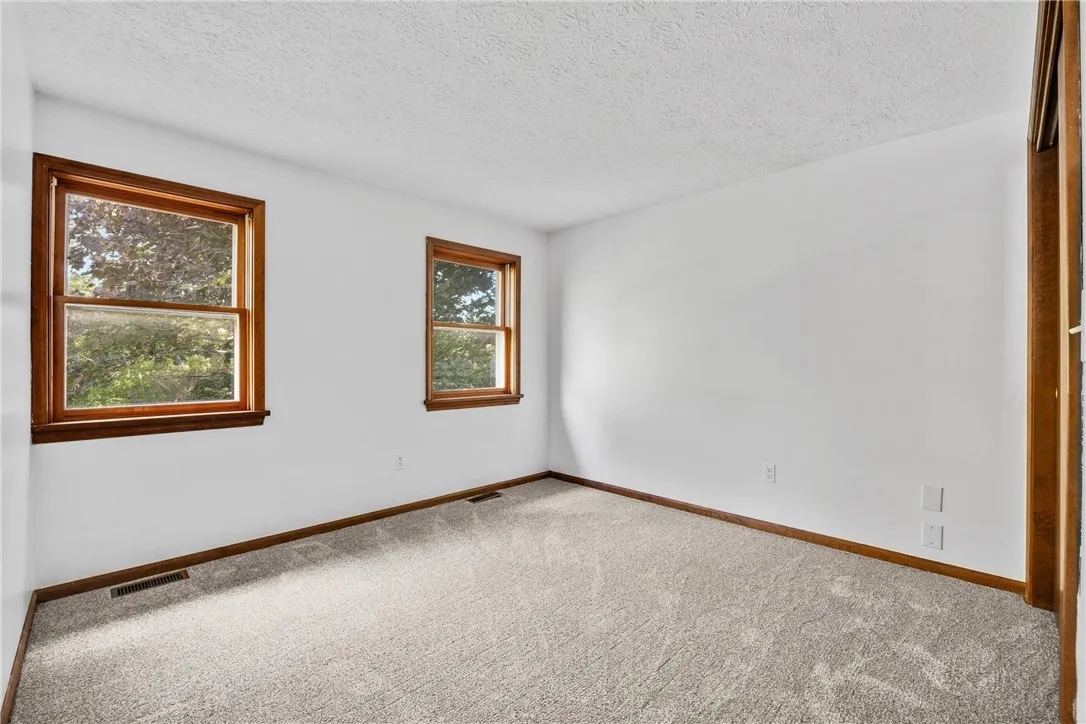 11 Old Brook Trail, Mendon, New York 14472, Mendon, New York 14472, 4 Bedrooms Bedrooms, 11 Rooms Rooms,4 BathroomsBathrooms,Residential,Closed,11 Old Brook Trail, Mendon, New York 14472,0,R1636847