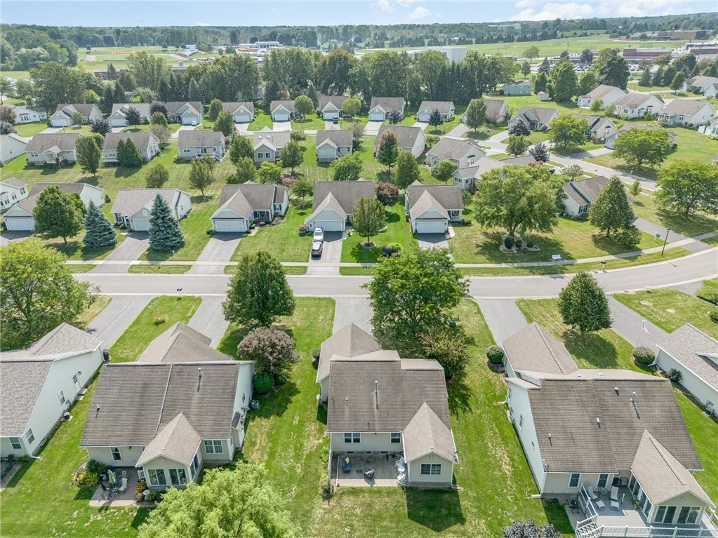 57 Glenn Hvn, Ogden, New York 14559, Ogden, New York 14559, 2 Bedrooms Bedrooms, 5 Rooms Rooms,2 BathroomsBathrooms,Residential,Closed,57 Glenn Hvn, Ogden, New York 14559,0,R1635637