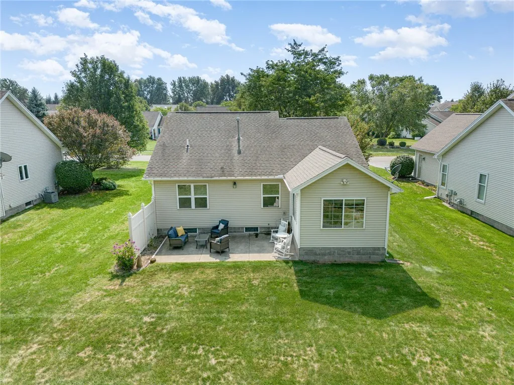 Back Patio & Back Yard