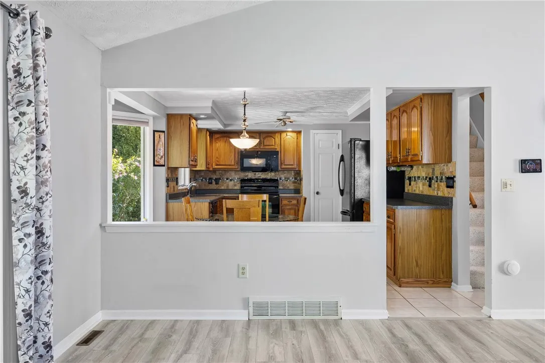 34 La Solis Drive, Greece, New York 14626, Greece, New York 14626, 3 Bedrooms Bedrooms, 7 Rooms Rooms,2 BathroomsBathrooms,Residential,Closed,34 La Solis Drive, Greece, New York 14626,0,R1636464