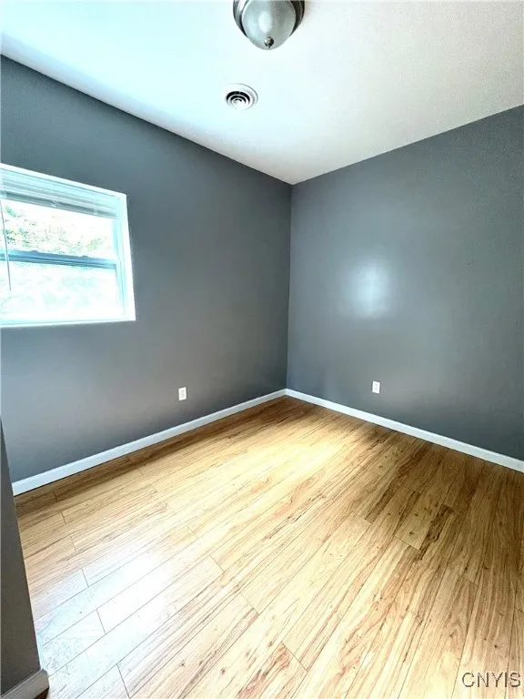 126 Cottage Street, Auburn, New York 13021, Auburn, New York 13021, 3 Bedrooms Bedrooms, 5 Rooms Rooms,1 BathroomBathrooms,Residential Lease,For Rent,126 Cottage Street, Auburn, New York 13021,0,S1637014