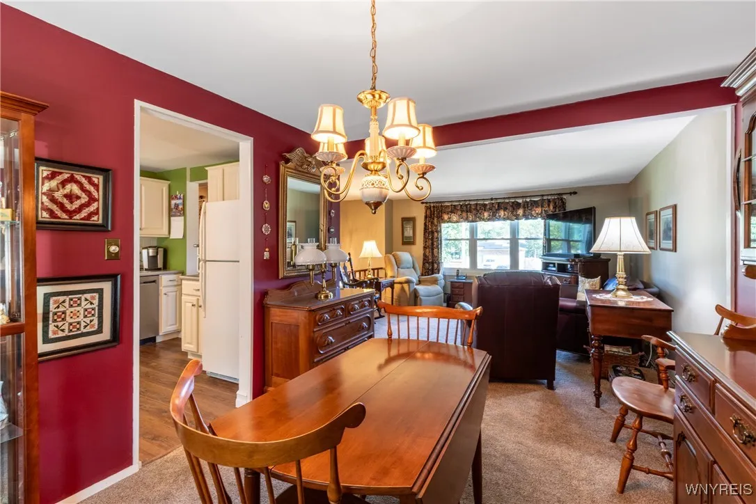 Dining room 2