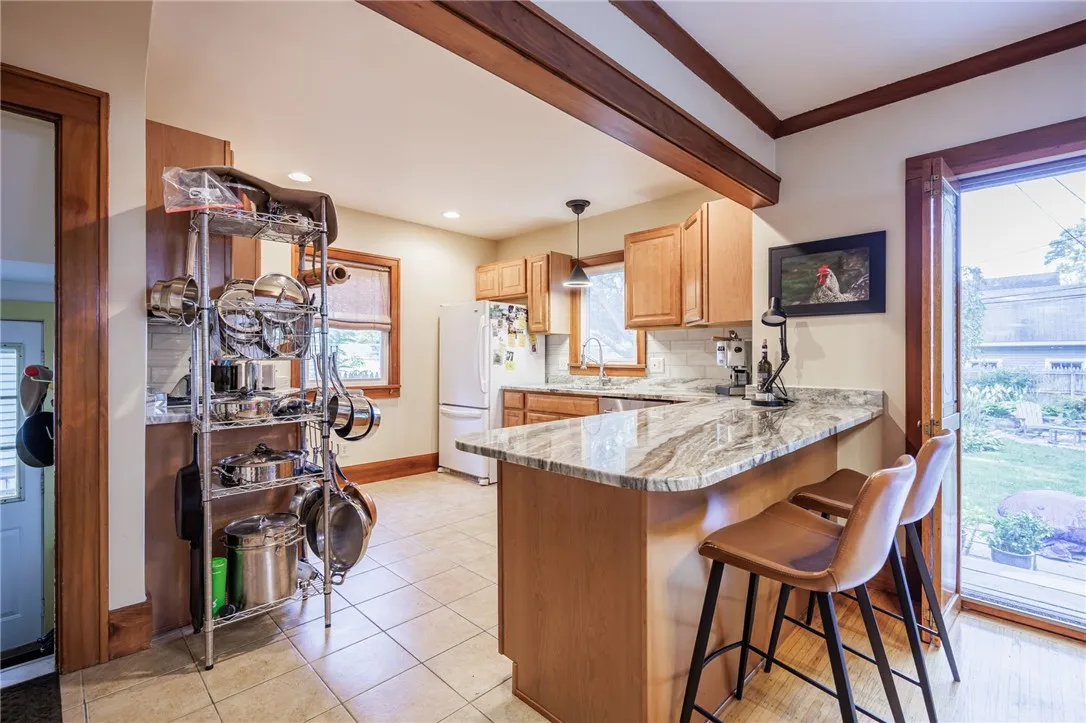 78 Parkside Crescent, Irondequoit, New York 14617, Irondequoit, New York 14617, 3 Bedrooms Bedrooms, 8 Rooms Rooms,1 BathroomBathrooms,Residential,Closed,78 Parkside Crescent, Irondequoit, New York 14617,0,R1634162