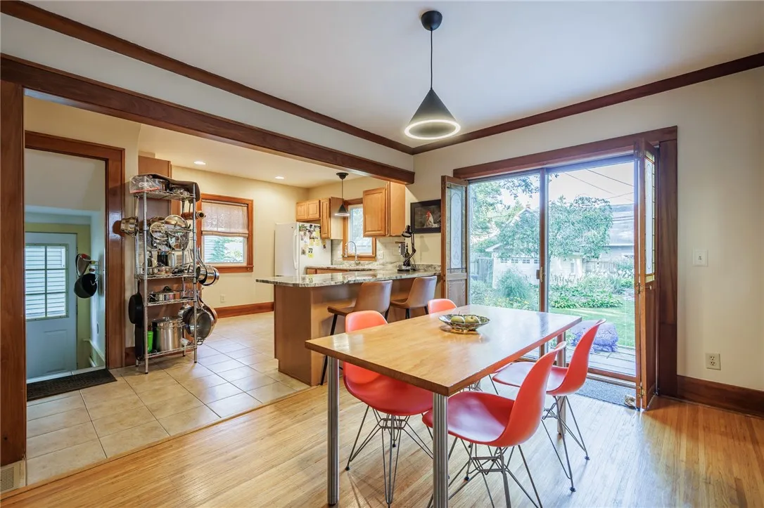 78 Parkside Crescent, Irondequoit, New York 14617, Irondequoit, New York 14617, 3 Bedrooms Bedrooms, 8 Rooms Rooms,1 BathroomBathrooms,Residential,Closed,78 Parkside Crescent, Irondequoit, New York 14617,0,R1634162