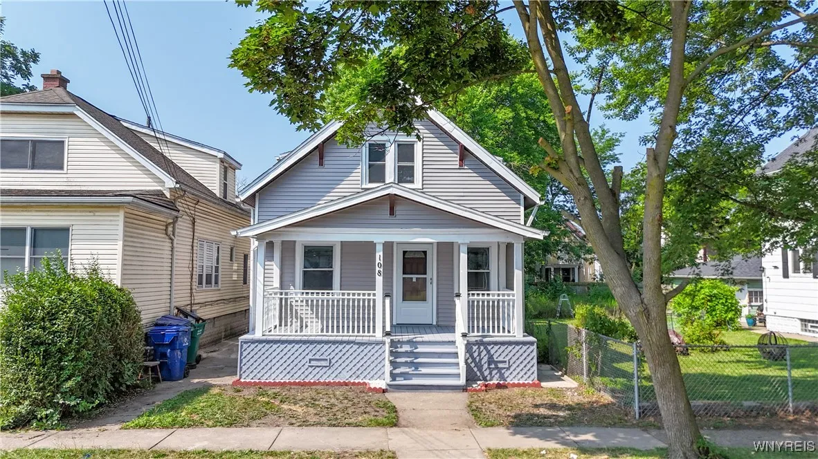 108 Eckhert Street, Buffalo, New York 14207, Buffalo, New York 14207, 5 Bedrooms Bedrooms, ,2 BathroomsBathrooms,Residential,For Sale,108 Eckhert Street, Buffalo, New York 14207,0,B1636480