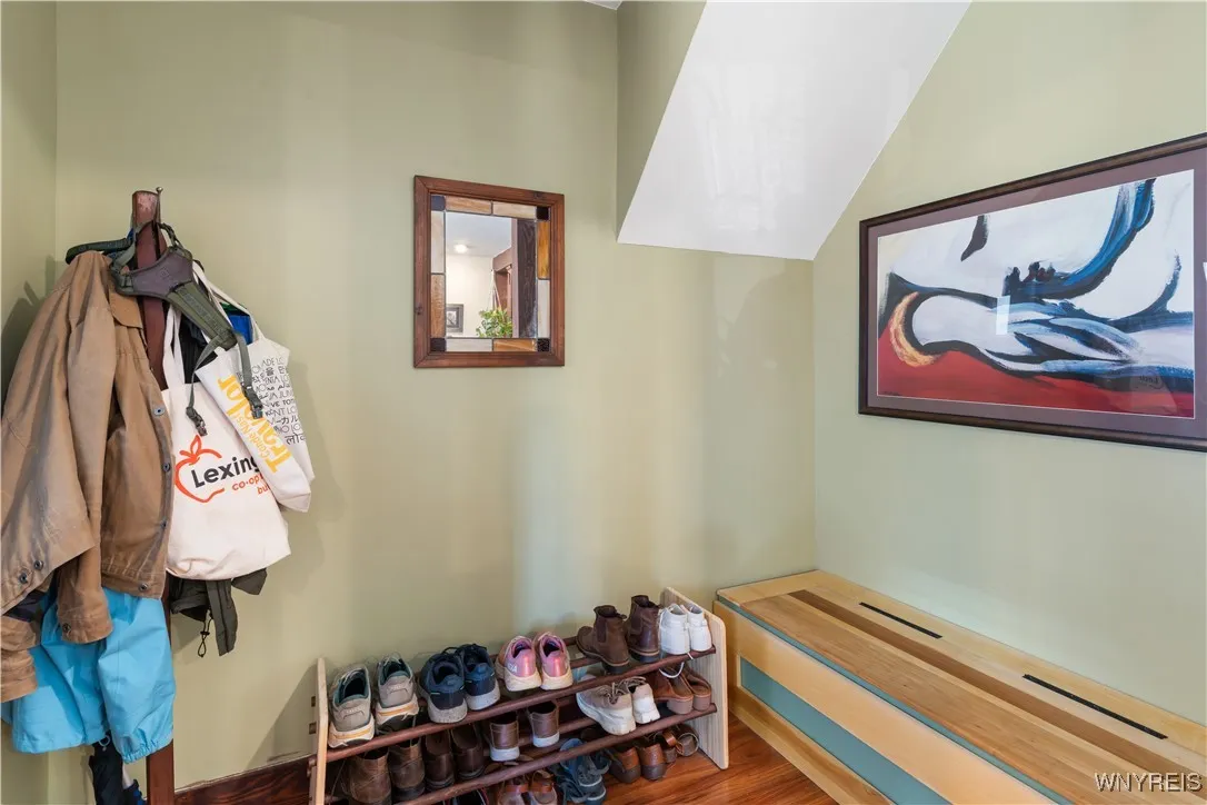 30 Geary Street, Buffalo, New York 14210, Buffalo, New York 14210, 6 Bedrooms Bedrooms, ,2 BathroomsBathrooms,Residential,For Sale,30 Geary Street, Buffalo, New York 14210,0,B1636892