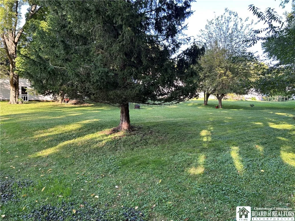 235 Eagle Street, Pomfret, New York 14063, Pomfret, New York 14063, 3 Bedrooms Bedrooms, 9 Rooms Rooms,1 BathroomBathrooms,Residential,For Sale,235 Eagle Street, Pomfret, New York 14063,0,R1636739