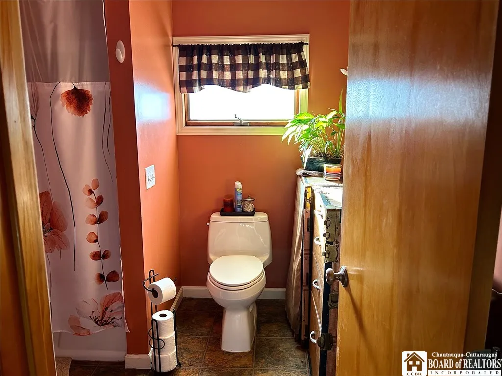 235 Eagle Street, Pomfret, New York 14063, Pomfret, New York 14063, 3 Bedrooms Bedrooms, 9 Rooms Rooms,1 BathroomBathrooms,Residential,For Sale,235 Eagle Street, Pomfret, New York 14063,0,R1636739