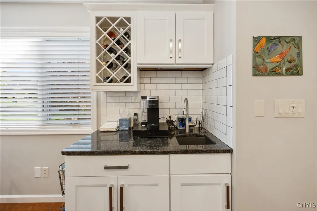 6121 Royal Birkdale, Dewitt, New York 13078, De Witt, New York 13078, 3 Bedrooms Bedrooms, 8 Rooms Rooms,3 BathroomsBathrooms,Residential,For Sale,6121 Royal Birkdale, Dewitt, New York 13078,0,S1636129