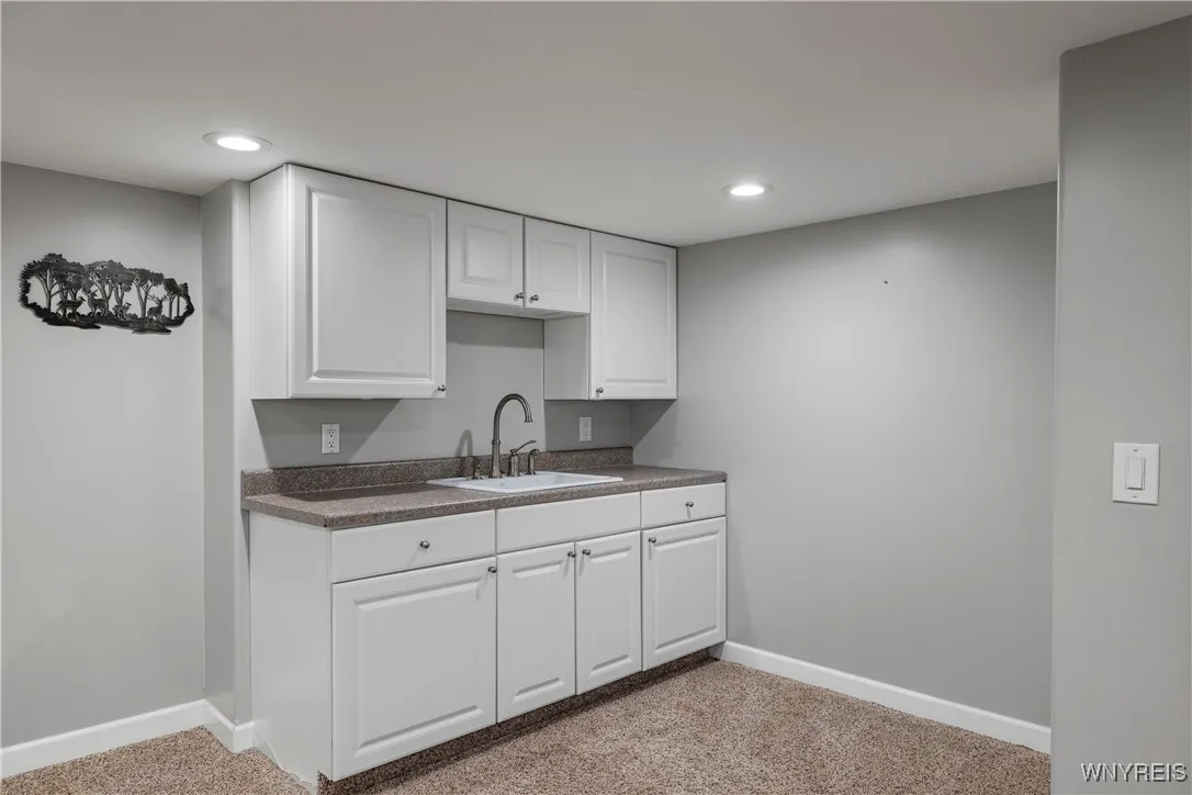 2268 Stony Point Road, Grand Island, New York 1407, Grand Island, New York 14072, 3 Bedrooms Bedrooms, 7 Rooms Rooms,1 BathroomBathrooms,Residential,For Sale,2268 Stony Point Road, Grand Island, New York 1407,0,B1636814