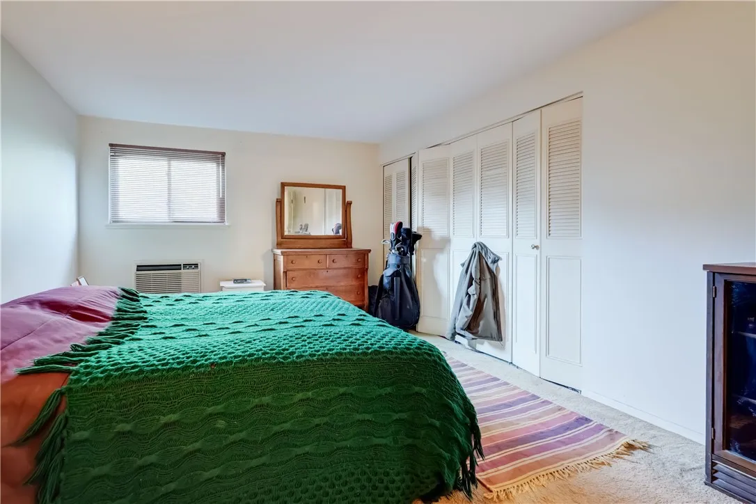 913 Westage At The, Irondequoit, New York 14617, Irondequoit, New York 14617, 2 Bedrooms Bedrooms, 5 Rooms Rooms,1 BathroomBathrooms,Residential,For Sale,913 Westage At The, Irondequoit, New York 14617,0,R1635565