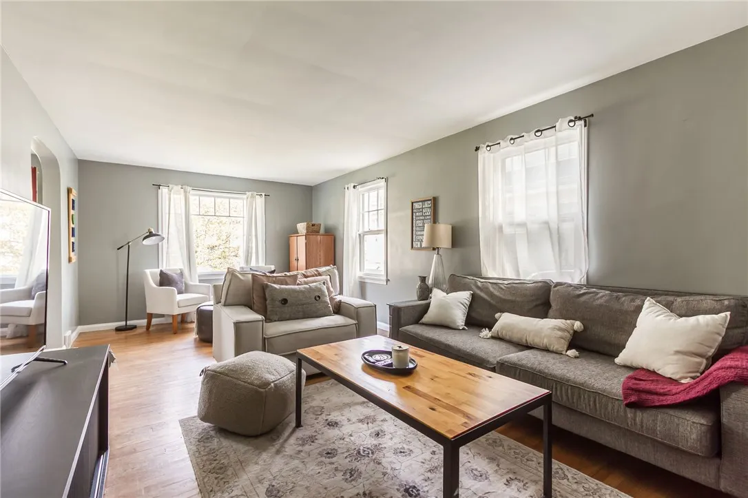 337 Winfield Road, Irondequoit, New York 14622, Irondequoit, New York 14622, 3 Bedrooms Bedrooms, 7 Rooms Rooms,2 BathroomsBathrooms,Residential,For Sale,337 Winfield Road, Irondequoit, New York 14622,0,R1636734
