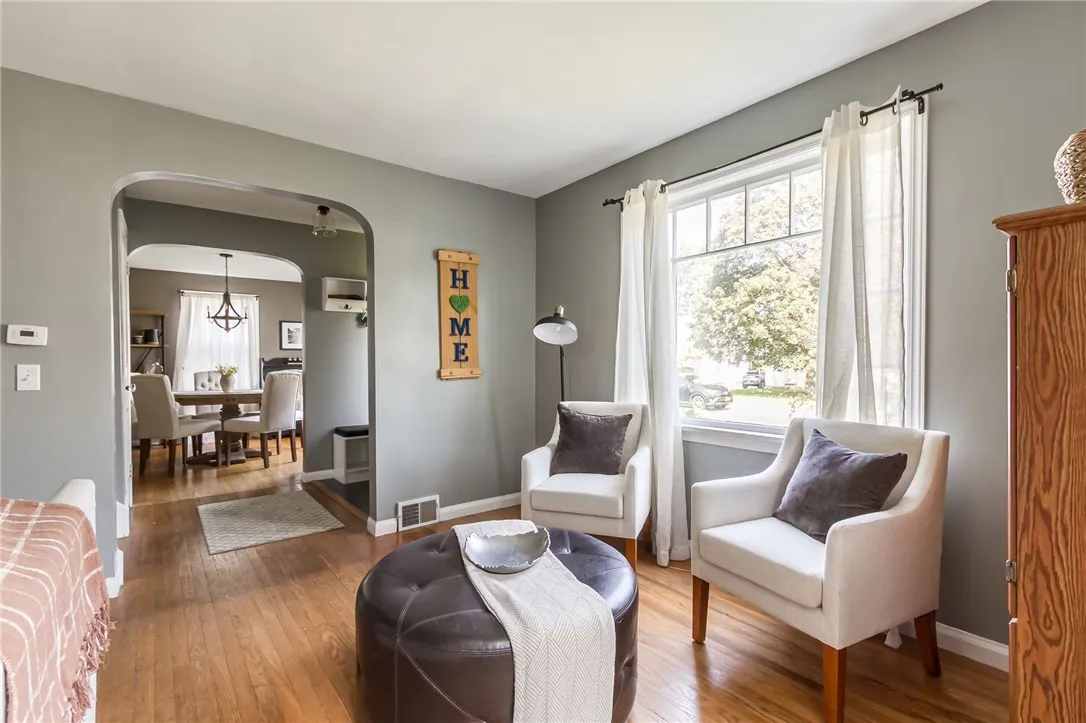 337 Winfield Road, Irondequoit, New York 14622, Irondequoit, New York 14622, 3 Bedrooms Bedrooms, 7 Rooms Rooms,2 BathroomsBathrooms,Residential,For Sale,337 Winfield Road, Irondequoit, New York 14622,0,R1636734