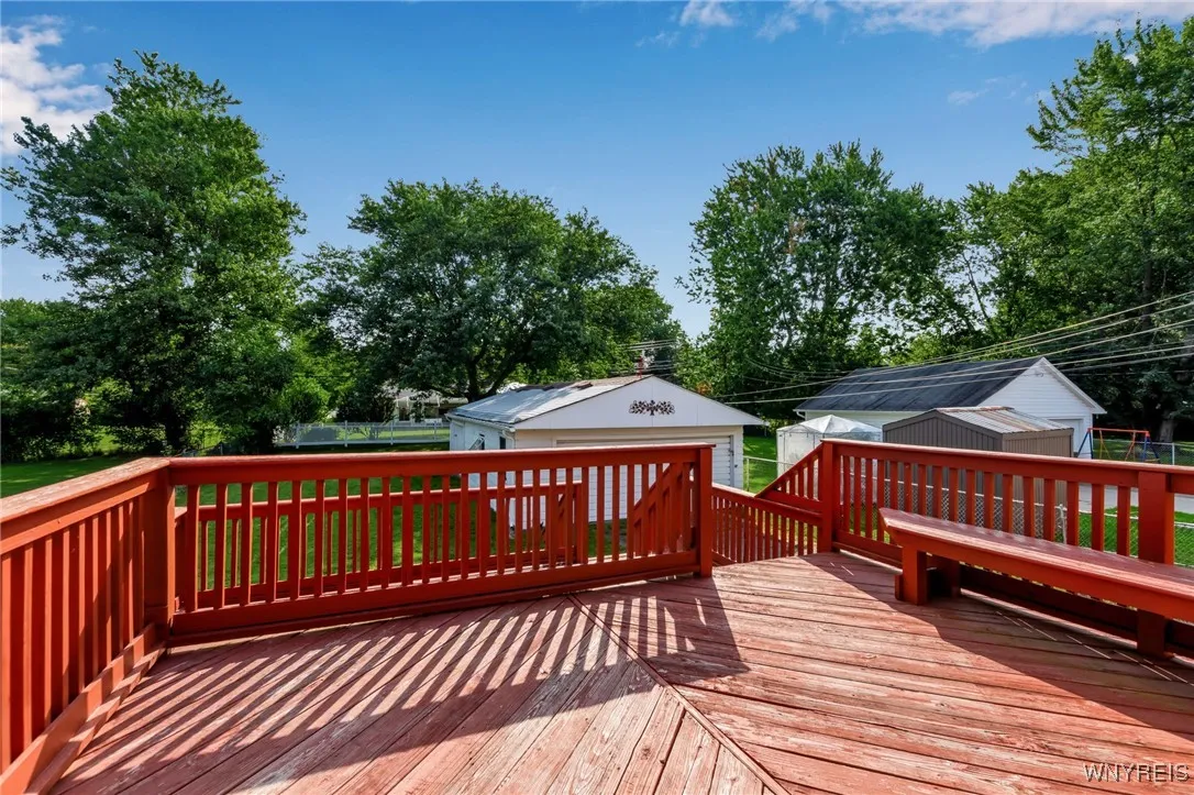 91 Jasmine Avenue, West Seneca, New York 14224, West Seneca, New York 14224, 4 Bedrooms Bedrooms, ,2 BathroomsBathrooms,Residential,For Sale,91 Jasmine Avenue, West Seneca, New York 14224,0,B1629967