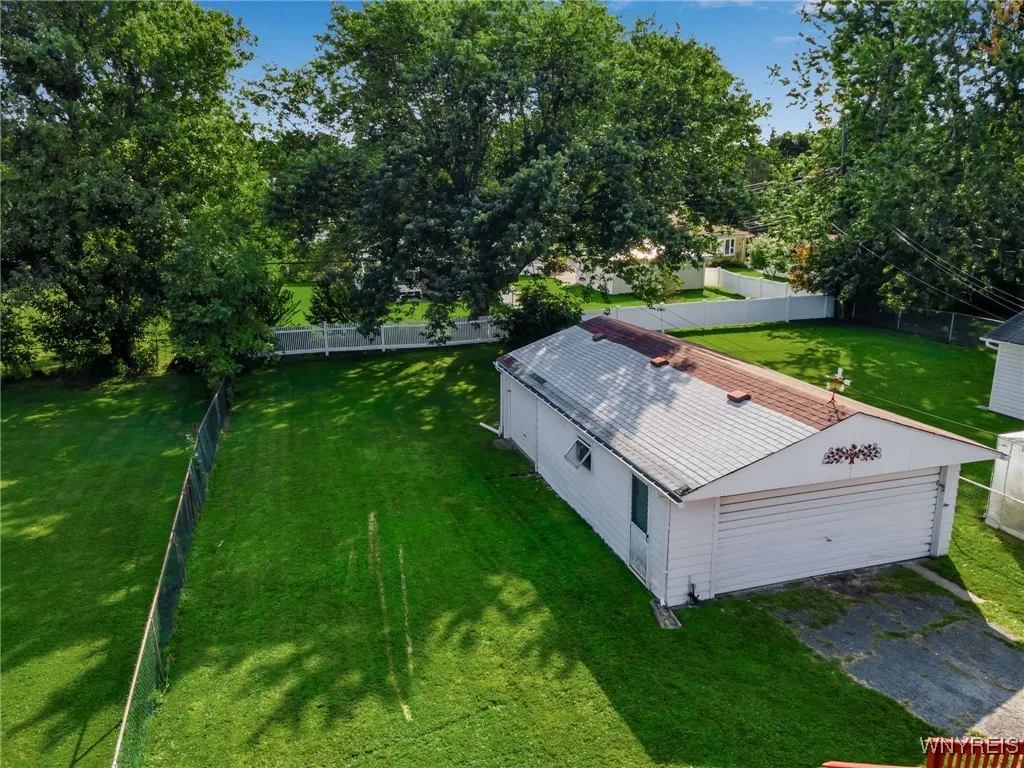 91 Jasmine Avenue, West Seneca, New York 14224, West Seneca, New York 14224, 4 Bedrooms Bedrooms, ,2 BathroomsBathrooms,Residential,For Sale,91 Jasmine Avenue, West Seneca, New York 14224,0,B1629967