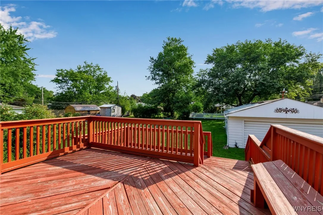 91 Jasmine Avenue, West Seneca, New York 14224, West Seneca, New York 14224, 4 Bedrooms Bedrooms, ,2 BathroomsBathrooms,Residential,For Sale,91 Jasmine Avenue, West Seneca, New York 14224,0,B1629967