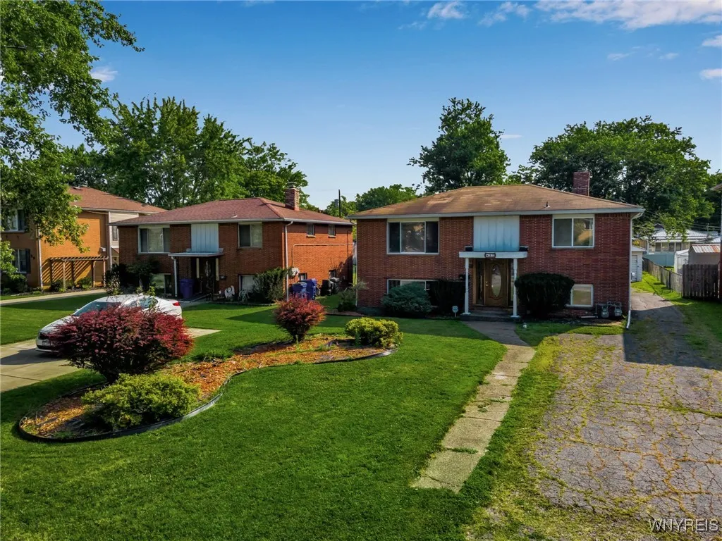 91 Jasmine Avenue, West Seneca, New York 14224, West Seneca, New York 14224, 4 Bedrooms Bedrooms, ,2 BathroomsBathrooms,Residential,For Sale,91 Jasmine Avenue, West Seneca, New York 14224,0,B1629967