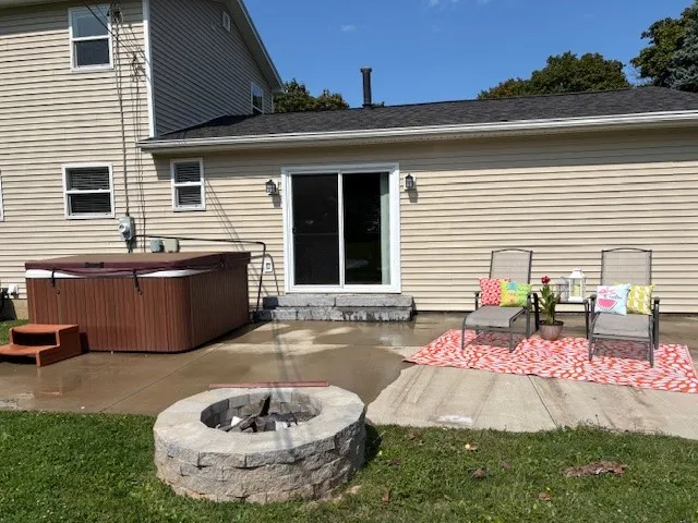 81 Mobile Drive, Greece, New York 14616, Greece, New York 14616, 3 Bedrooms Bedrooms, 9 Rooms Rooms,1 BathroomBathrooms,Residential,For Sale,81 Mobile Drive, Greece, New York 14616,0,R1637038