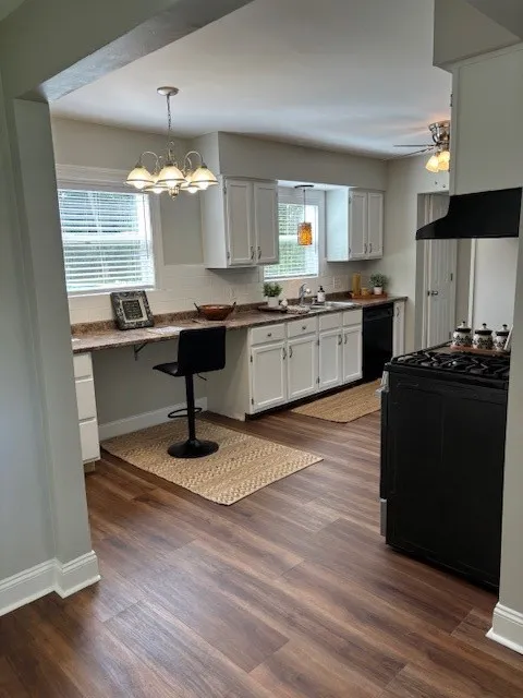 81 Mobile Drive, Greece, New York 14616, Greece, New York 14616, 3 Bedrooms Bedrooms, 9 Rooms Rooms,1 BathroomBathrooms,Residential,For Sale,81 Mobile Drive, Greece, New York 14616,0,R1637038