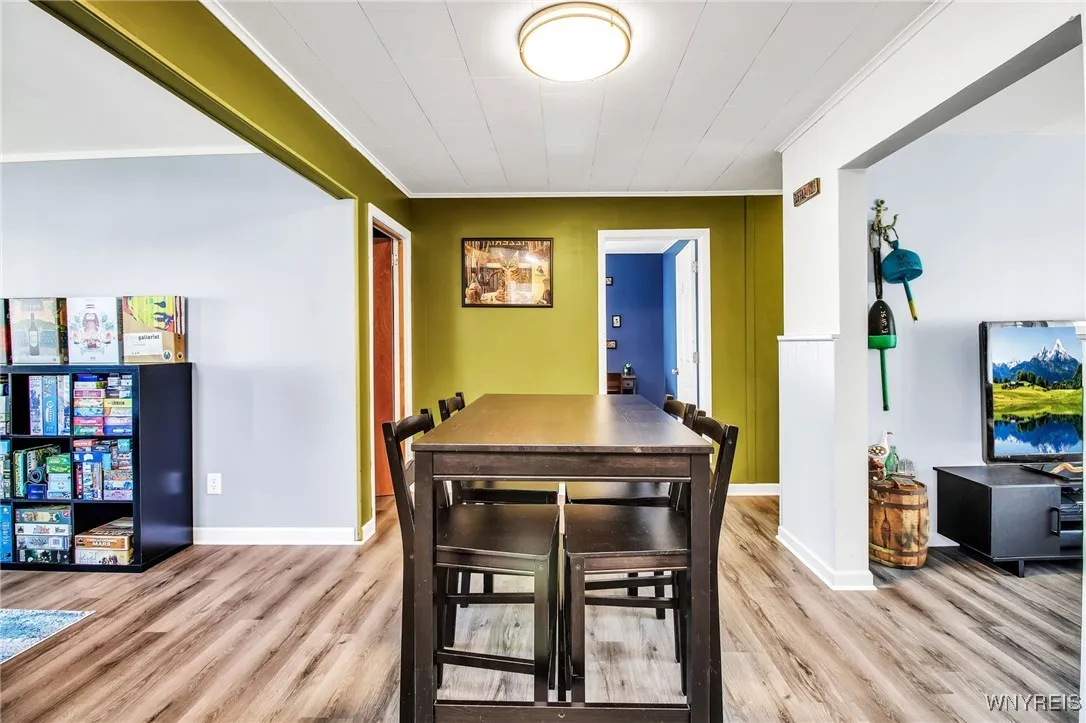 253 Wellington Avenue, Tonawanda, New York 14223, Tonawanda, New York 14223, 3 Bedrooms Bedrooms, 8 Rooms Rooms,1 BathroomBathrooms,Residential,For Sale,253 Wellington Avenue, Tonawanda, New York 14223,0,B1637029