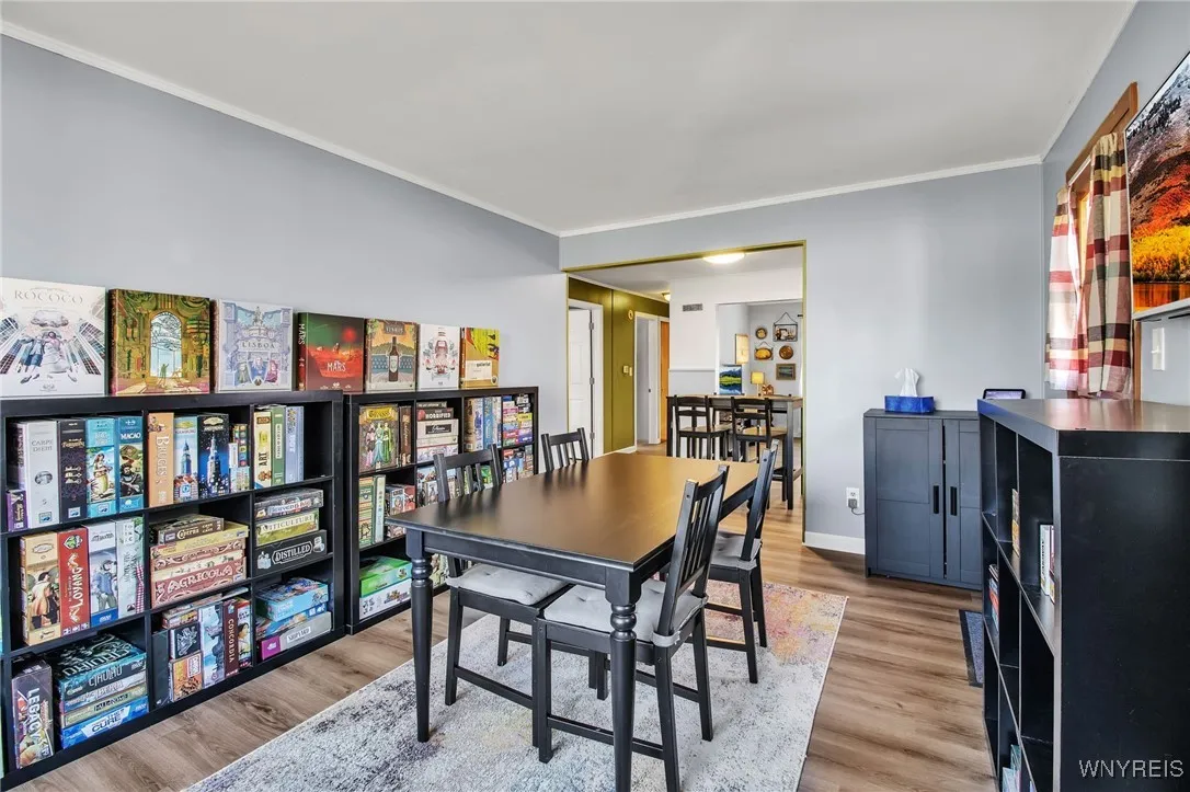 253 Wellington Avenue, Tonawanda, New York 14223, Tonawanda, New York 14223, 3 Bedrooms Bedrooms, 8 Rooms Rooms,1 BathroomBathrooms,Residential,For Sale,253 Wellington Avenue, Tonawanda, New York 14223,0,B1637029