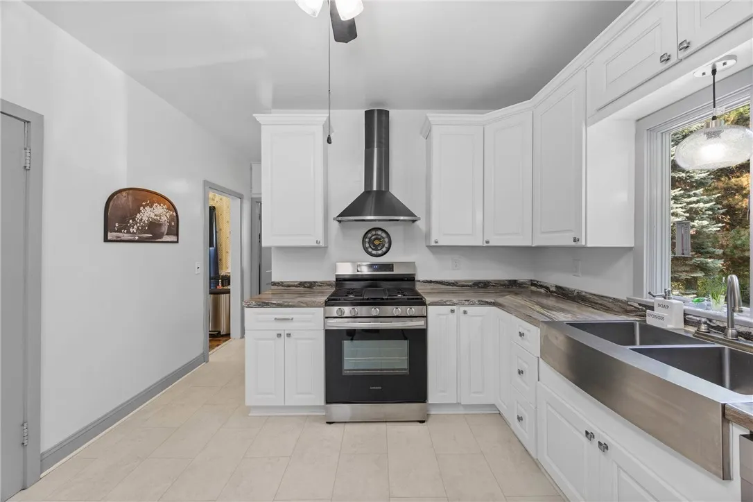 318 Thomas Avenue, Irondequoit, New York 14617, Irondequoit, New York 14617, 3 Bedrooms Bedrooms, 8 Rooms Rooms,1 BathroomBathrooms,Residential,Closed,318 Thomas Avenue, Irondequoit, New York 14617,0,R1636751