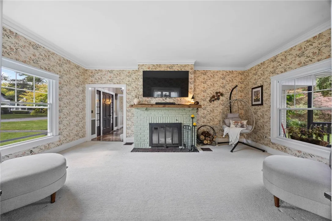 318 Thomas Avenue, Irondequoit, New York 14617, Irondequoit, New York 14617, 3 Bedrooms Bedrooms, 8 Rooms Rooms,1 BathroomBathrooms,Residential,Closed,318 Thomas Avenue, Irondequoit, New York 14617,0,R1636751