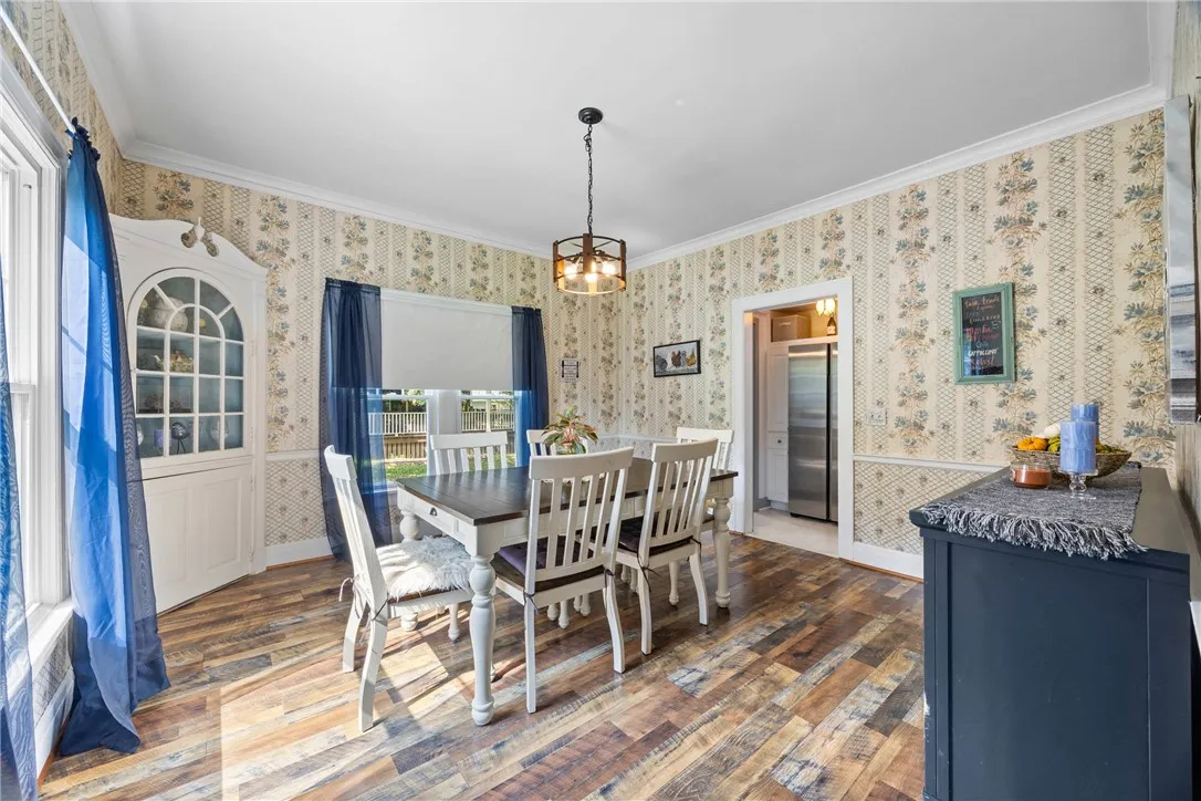 318 Thomas Avenue, Irondequoit, New York 14617, Irondequoit, New York 14617, 3 Bedrooms Bedrooms, 8 Rooms Rooms,1 BathroomBathrooms,Residential,Closed,318 Thomas Avenue, Irondequoit, New York 14617,0,R1636751