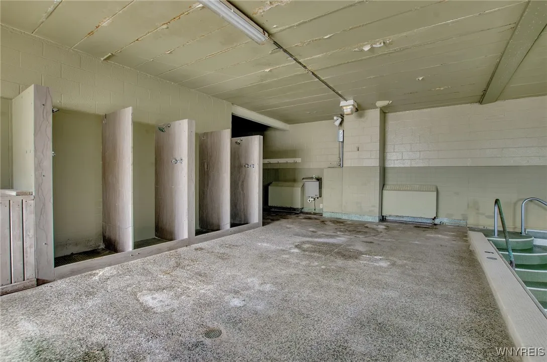 672 Kenmore Avenue, Buffalo, New York 14216, Buffalo, New York 14216, ,Commercial Sale,For Sale,672 Kenmore Avenue, Buffalo, New York 14216,0,B1636311