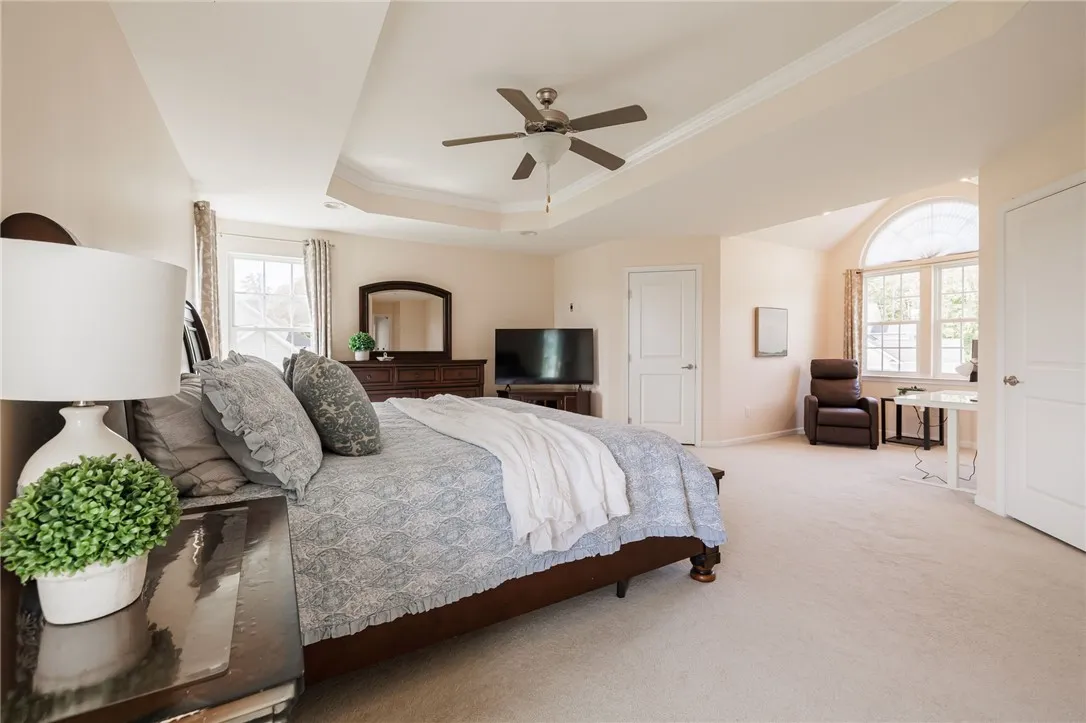 81 Woodgreen Drive, Pittsford, New York 14534, Pittsford, New York 14534, 4 Bedrooms Bedrooms, 8 Rooms Rooms,2 BathroomsBathrooms,Residential,Closed,81 Woodgreen Drive, Pittsford, New York 14534,0,R1633922