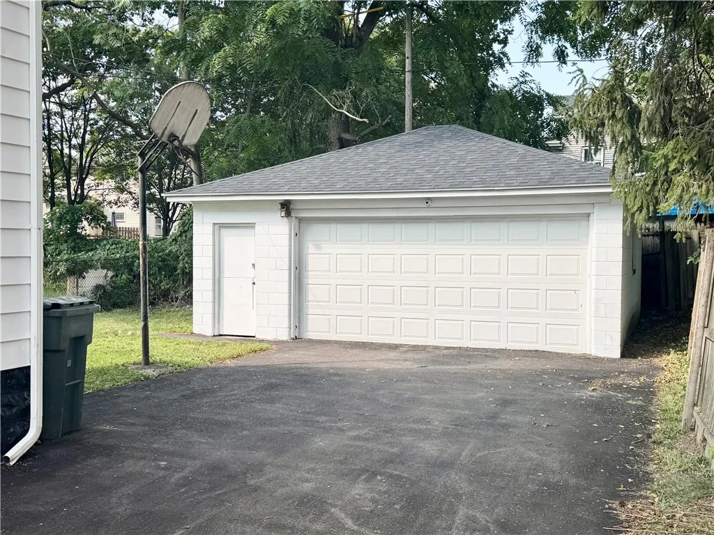 86 Villa Street, Rochester, New York 14606, Rochester, New York 14606, 3 Bedrooms Bedrooms, 6 Rooms Rooms,1 BathroomBathrooms,Residential,Closed,86 Villa Street, Rochester, New York 14606,0,R1637076