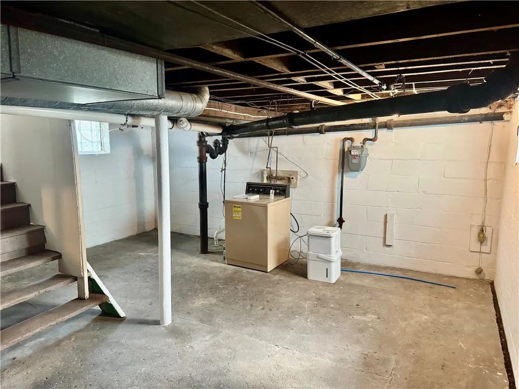 86 Villa Street, Rochester, New York 14606, Rochester, New York 14606, 3 Bedrooms Bedrooms, 6 Rooms Rooms,1 BathroomBathrooms,Residential,Closed,86 Villa Street, Rochester, New York 14606,0,R1637076