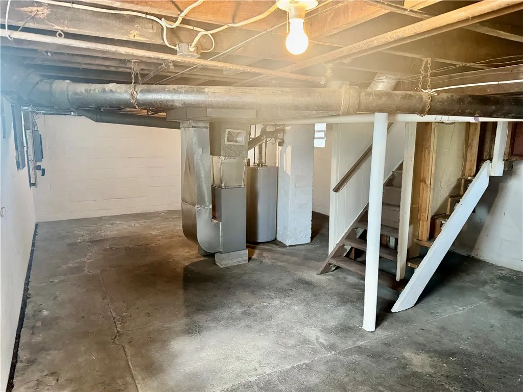 86 Villa Street, Rochester, New York 14606, Rochester, New York 14606, 3 Bedrooms Bedrooms, 6 Rooms Rooms,1 BathroomBathrooms,Residential,Closed,86 Villa Street, Rochester, New York 14606,0,R1637076