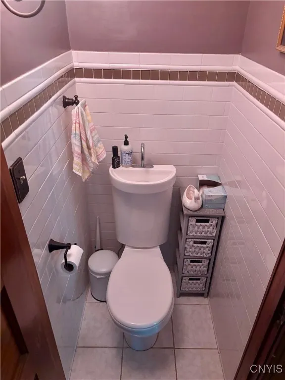 805 Tulip Street, Salina, New York 13088, Salina, New York 13088, 3 Bedrooms Bedrooms, 6 Rooms Rooms,1 BathroomBathrooms,Residential,Closed,805 Tulip Street, Salina, New York 13088,0,S1637084