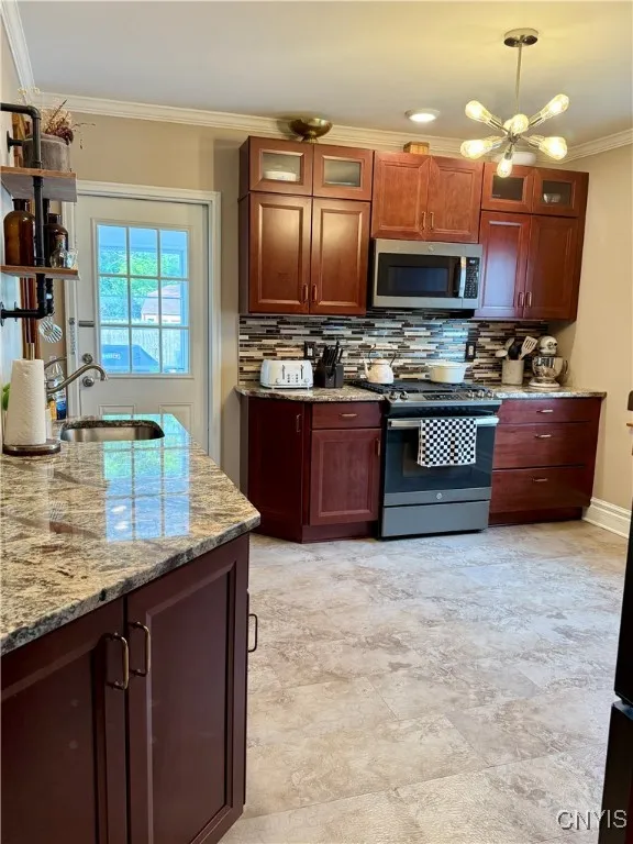 805 Tulip Street, Salina, New York 13088, Salina, New York 13088, 3 Bedrooms Bedrooms, 6 Rooms Rooms,1 BathroomBathrooms,Residential,Closed,805 Tulip Street, Salina, New York 13088,0,S1637084