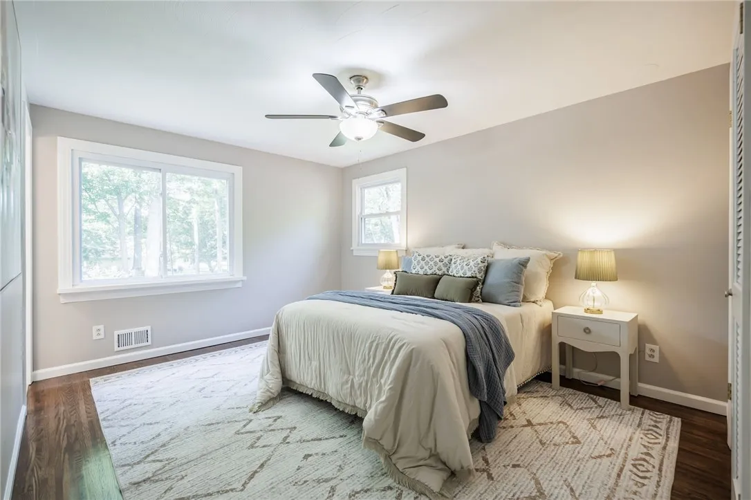 11 Log Cabin Circle, Perinton, New York 14450, Perinton, New York 14450, 5 Bedrooms Bedrooms, 9 Rooms Rooms,2 BathroomsBathrooms,Residential,Closed,11 Log Cabin Circle, Perinton, New York 14450,0,R1636782