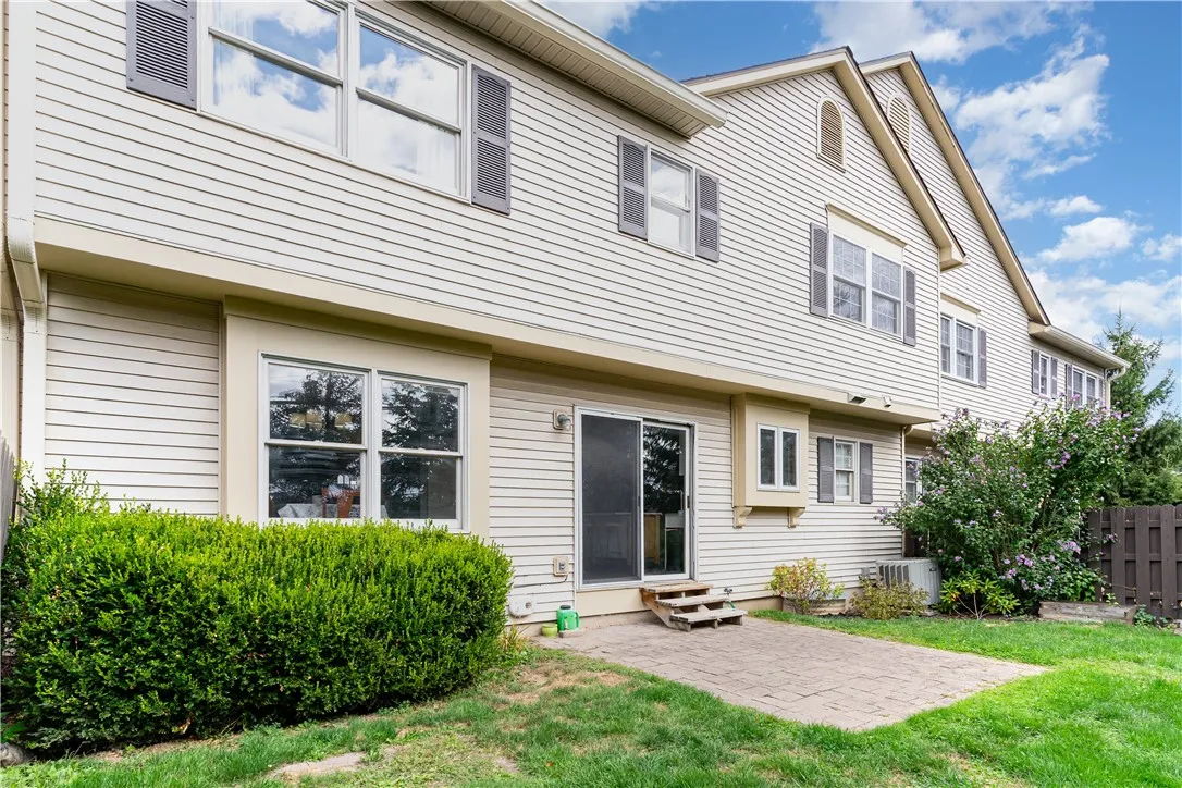 200 Lac Kine Drive, Brighton, New York 14618, Brighton, New York 14618, 2 Bedrooms Bedrooms, 6 Rooms Rooms,1 BathroomBathrooms,Residential,Closed,200 Lac Kine Drive, Brighton, New York 14618,0,R1633216