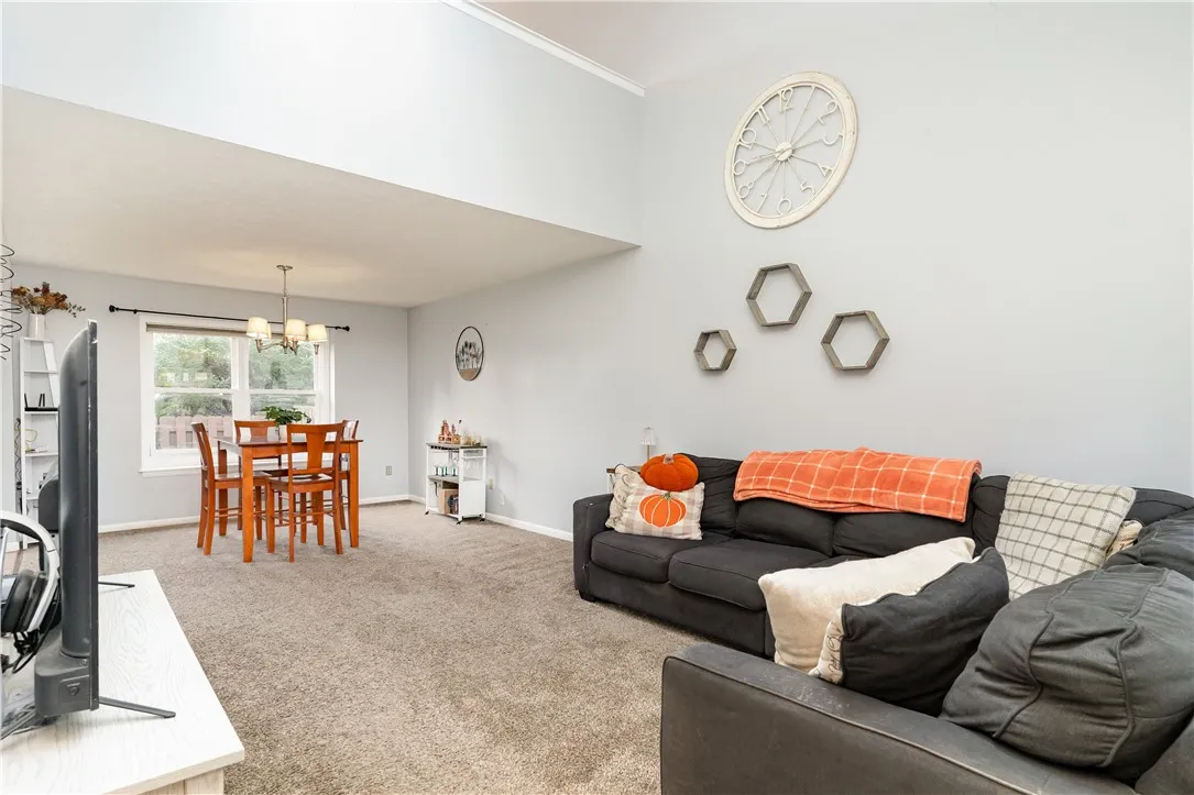 200 Lac Kine Drive, Brighton, New York 14618, Brighton, New York 14618, 2 Bedrooms Bedrooms, 6 Rooms Rooms,1 BathroomBathrooms,Residential,Closed,200 Lac Kine Drive, Brighton, New York 14618,0,R1633216