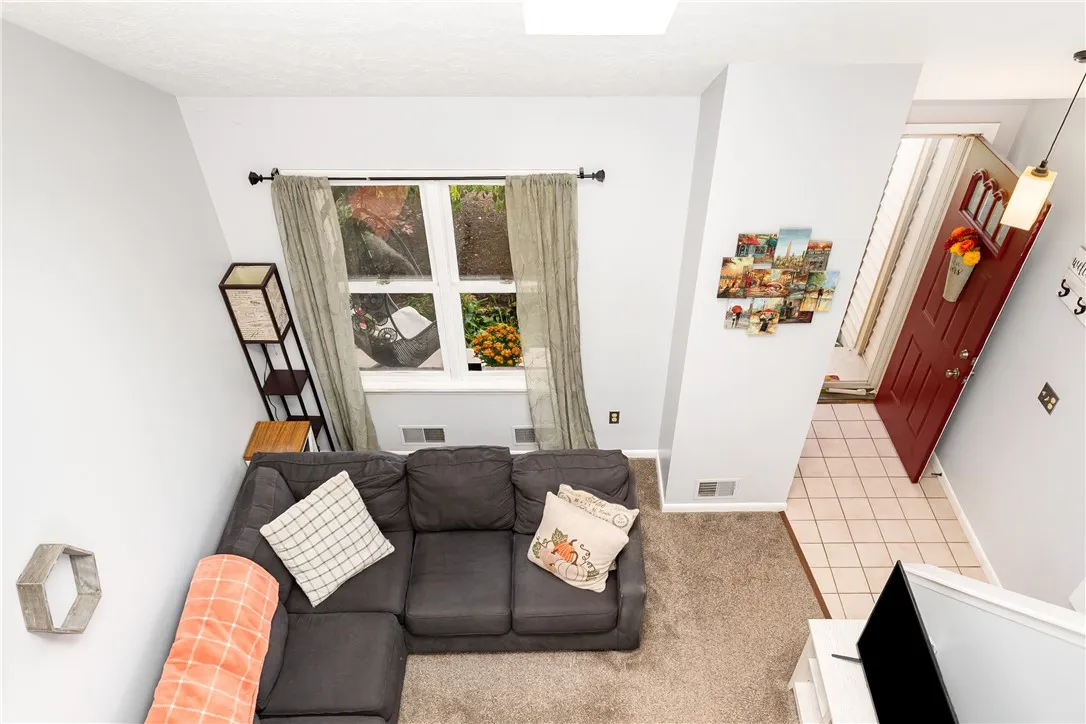 200 Lac Kine Drive, Brighton, New York 14618, Brighton, New York 14618, 2 Bedrooms Bedrooms, 6 Rooms Rooms,1 BathroomBathrooms,Residential,Closed,200 Lac Kine Drive, Brighton, New York 14618,0,R1633216