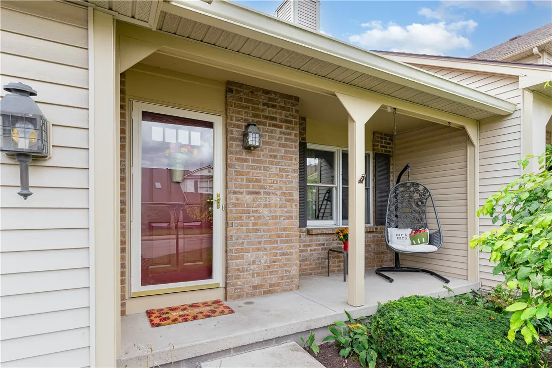 200 Lac Kine Drive, Brighton, New York 14618, Brighton, New York 14618, 2 Bedrooms Bedrooms, 6 Rooms Rooms,1 BathroomBathrooms,Residential,Closed,200 Lac Kine Drive, Brighton, New York 14618,0,R1633216