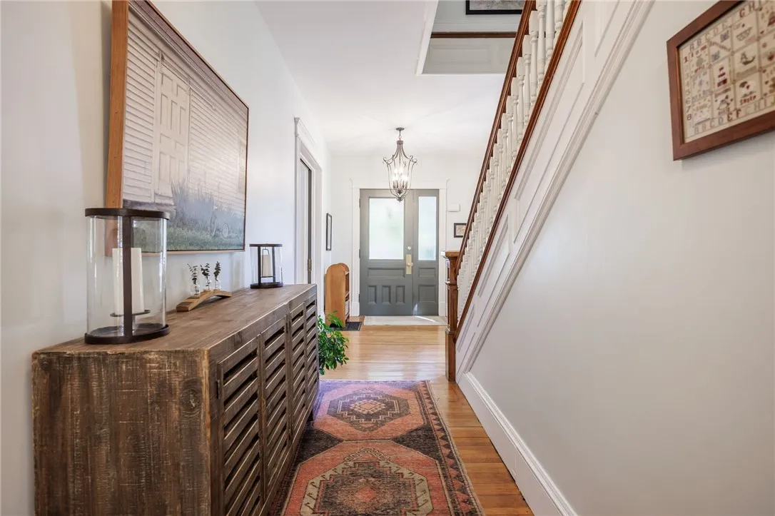 55 Fort Hill Avenue, Canandaigua City, New York 14, Canandaigua City, New York 14424, 4 Bedrooms Bedrooms, 10 Rooms Rooms,2 BathroomsBathrooms,Residential,Closed,55 Fort Hill Avenue, Canandaigua City, New York 14,0,R1635815