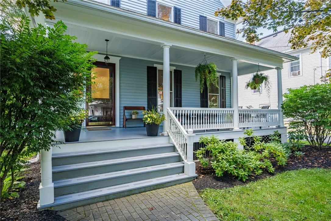 55 Fort Hill Avenue, Canandaigua City, New York 14, Canandaigua City, New York 14424, 4 Bedrooms Bedrooms, 10 Rooms Rooms,2 BathroomsBathrooms,Residential,Closed,55 Fort Hill Avenue, Canandaigua City, New York 14,0,R1635815