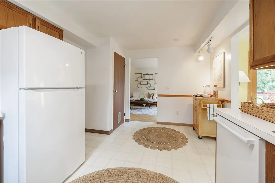 67 Winfield Lane, Webster, New York 14580, Webster, New York 14580, 3 Bedrooms Bedrooms, 7 Rooms Rooms,1 BathroomBathrooms,Residential,Closed,67 Winfield Lane, Webster, New York 14580,0,R1633861