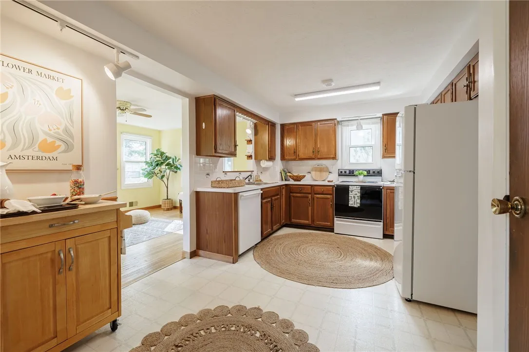 67 Winfield Lane, Webster, New York 14580, Webster, New York 14580, 3 Bedrooms Bedrooms, 7 Rooms Rooms,1 BathroomBathrooms,Residential,Closed,67 Winfield Lane, Webster, New York 14580,0,R1633861
