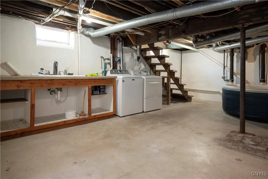 Full Dry Basement
