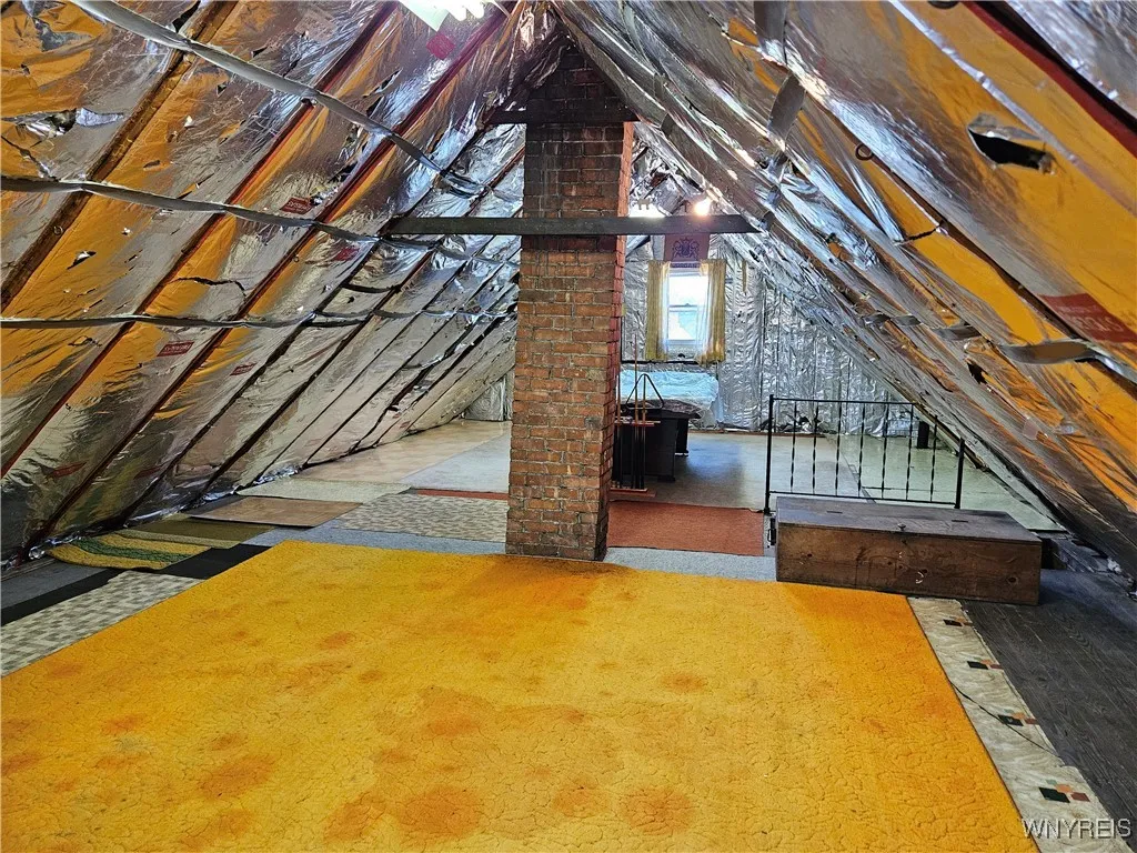 204 Cable Street, Buffalo, New York 14206, Buffalo, New York 14206, 5 Bedrooms Bedrooms, ,2 BathroomsBathrooms,Residential,Closed,204 Cable Street, Buffalo, New York 14206,0,B1637004