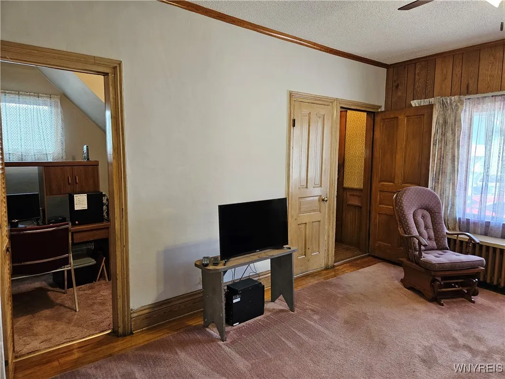 204 Cable Street, Buffalo, New York 14206, Buffalo, New York 14206, 5 Bedrooms Bedrooms, ,2 BathroomsBathrooms,Residential,Closed,204 Cable Street, Buffalo, New York 14206,0,B1637004