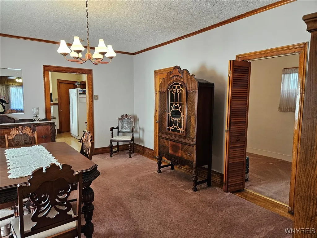 204 Cable Street, Buffalo, New York 14206, Buffalo, New York 14206, 5 Bedrooms Bedrooms, ,2 BathroomsBathrooms,Residential,Closed,204 Cable Street, Buffalo, New York 14206,0,B1637004